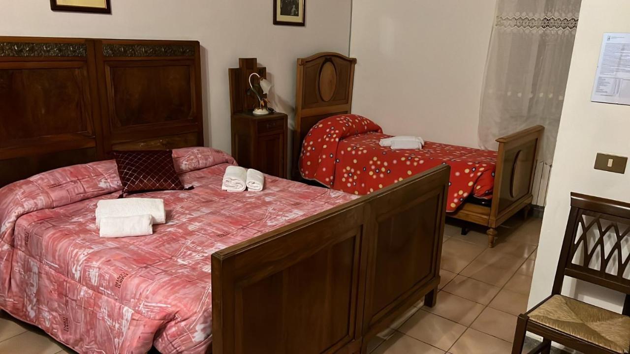 B&B Le Gaite Bevagna Exterior foto